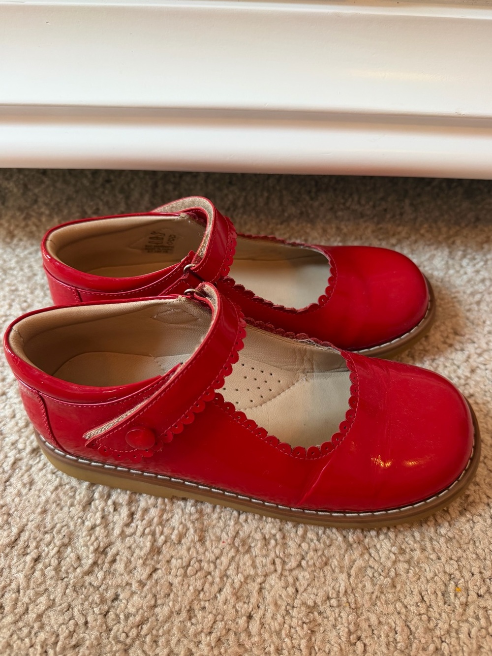 Elephantito red patent leather Mary Jane shoes size 1 girls